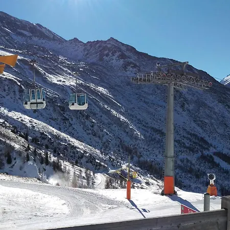 アパート Bergfreude Kuonen By Interhome *