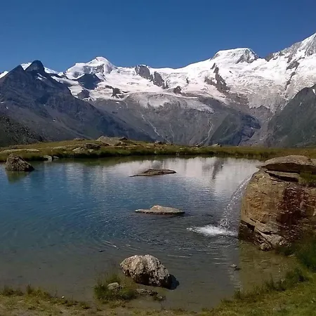 Lejlighed Bergfreude Kuonen By Interhome